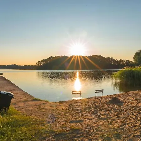 Seebrise, Mit Sauna, Ruderboot Und Strand- Und Seezugang בית נופש