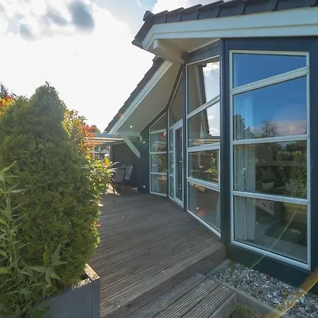 בית נופש Seebrise, Mit Sauna, Ruderboot Und Strand- Und Seezugang Dummer