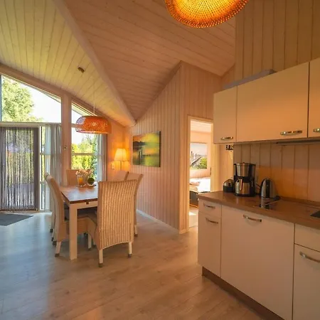 Seebrise, Mit Sauna, Ruderboot Und Strand- Und Seezugang בית נופש *