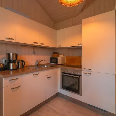 Seebrise, Mit Sauna, Ruderboot Und Strand- Und Seezugang בית נופש